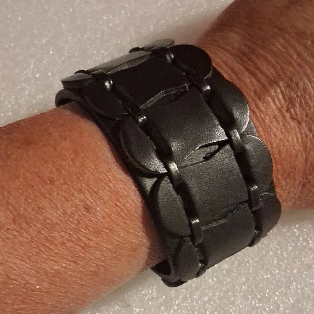 Black genuine Leather Men's Bracelet .wide Cuff Adjustable Sz. 8 Or 9